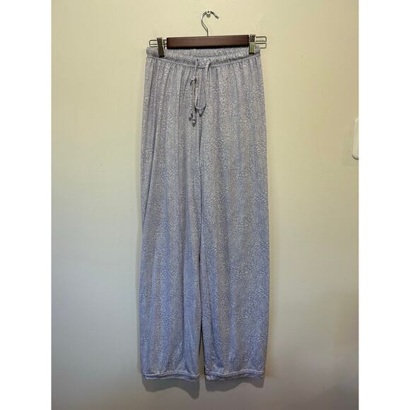 Elizabeth & Nicole Pajama set size S lavendar button top long pants - Picture 3 of 11